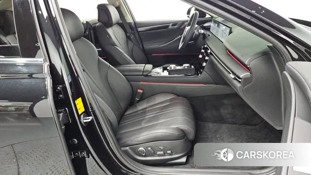 Genesis G80 (RG3) 2025 Черный из Кореи, фото 2