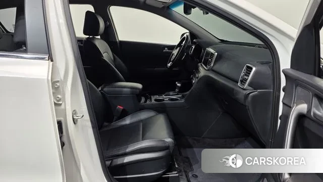 Kia Sportage The Bold 2021 Белый из Кореи, фото 2