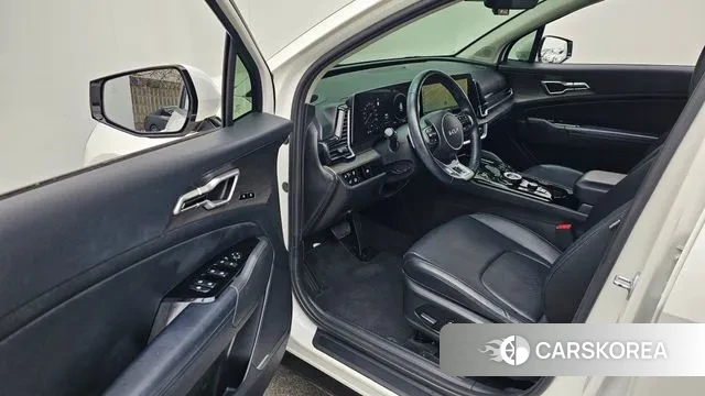 Kia Sportage 5th Generation Hybrid 2022 Белый из Кореи, фото 2