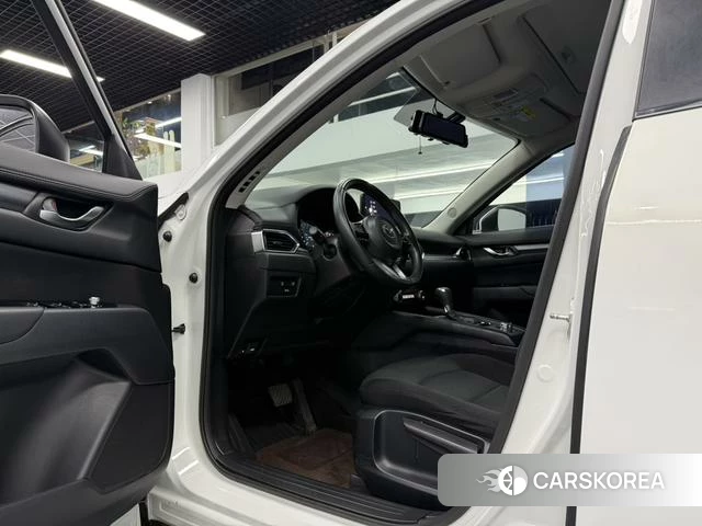 Mazda CX-5 2022 Белый из Китая, фото 2