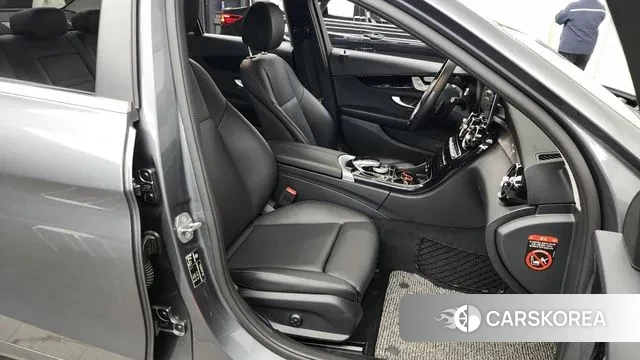 Mercedes-Benz C-Class W205 2019 Серый из Кореи, фото 2