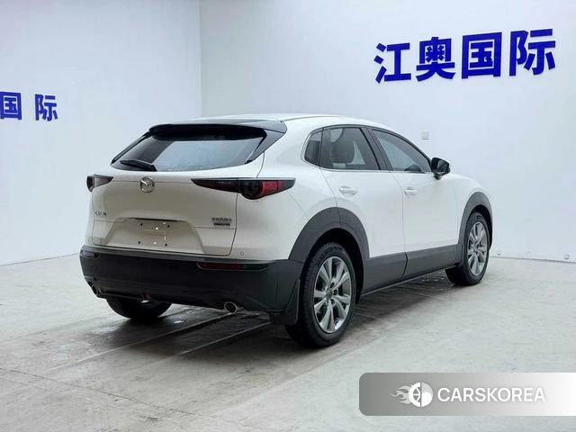 Mazda CX-30 2021 Белый из Китая, фото 2