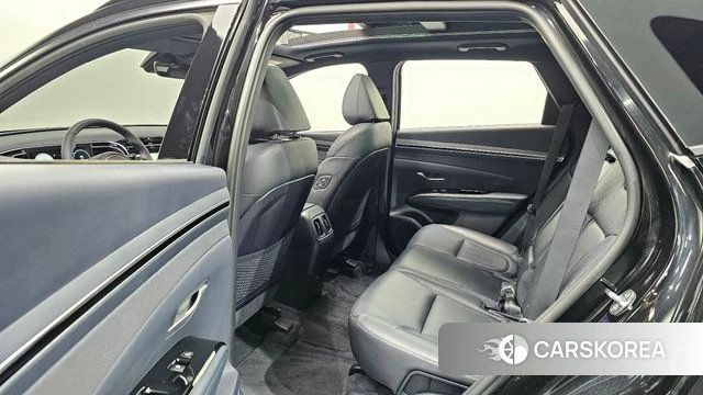Hyundai Tucson (NX4) 2022 Черный из Кореи, фото 2
