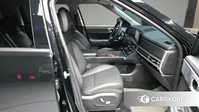 Hyundai Santa Fe (MX5) 2024 Черный из Кореи, фото 2