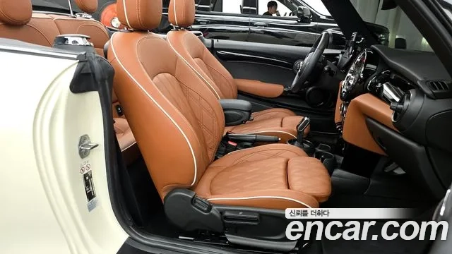 Mini Cooper S Convertible 2022 Жемчужный цвет из Кореи, фото 2