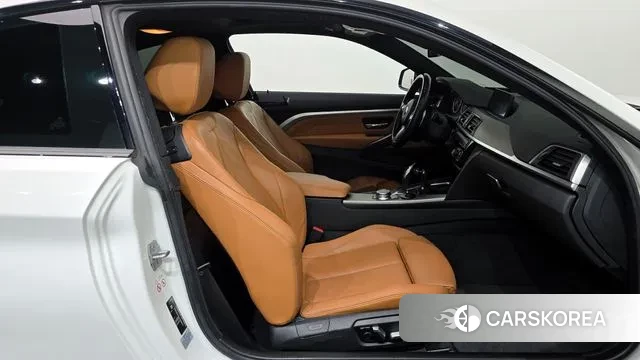 BMW 4 Series (F32) 2018 Белый из Кореи, фото 2