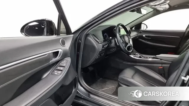 Hyundai Sonata (DN8) 2022 Серый из Кореи, фото 2