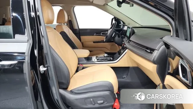 Kia Carnival 4th generation 2023 Черный из Кореи, фото 2
