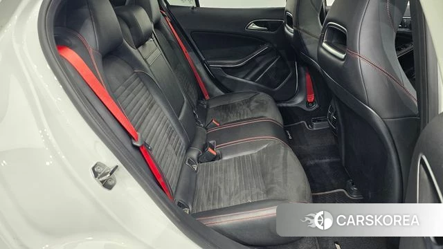 Mercedes-Benz GLA-Class X156 2019 Белый из Кореи, фото 2