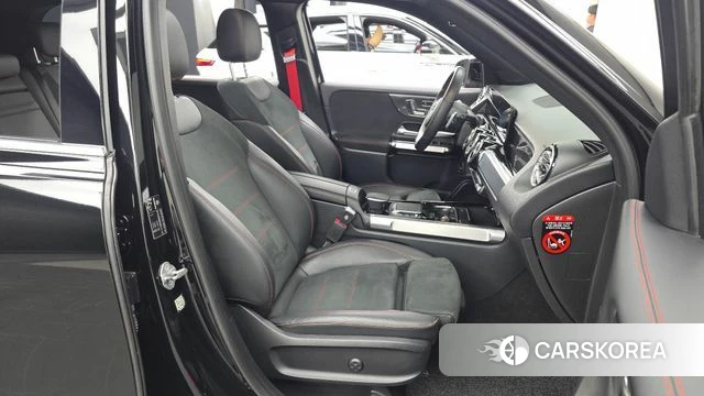 Mercedes-Benz GLB-Class X247 2021 Черный из Кореи, фото 2