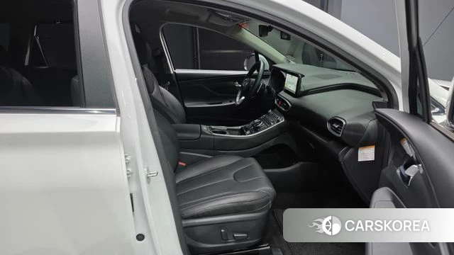Hyundai The New Santa Fe 2021 Белый из Кореи, фото 2