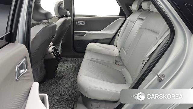 Hyundai Ionic 6 2023 Серебряный из Кореи, фото 2