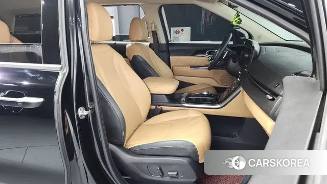 Kia Carnival 4th generation 2021 Черный из Кореи, фото 2