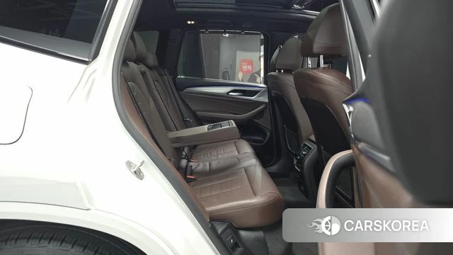 BMW X3 (G01) 2021 Белый из Кореи, фото 2