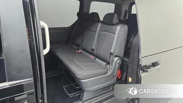 Hyundai Staria 2022 Черный из Кореи, фото 2