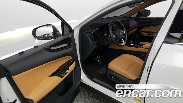 Lexus NX450h + 2nd generation 2023 Белый из Кореи, фото 2