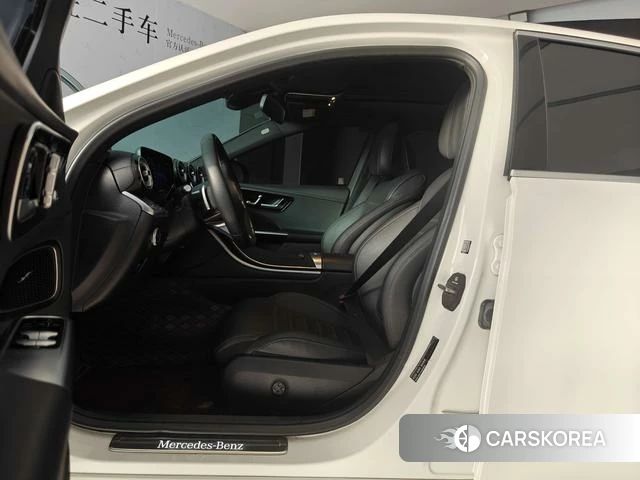 Mercedes-Benz Class C 2024 Белый из Китая, фото 2