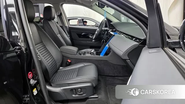 Land Rover Discovery Sports 2nd Generation 2025 Черный из Кореи, фото 2