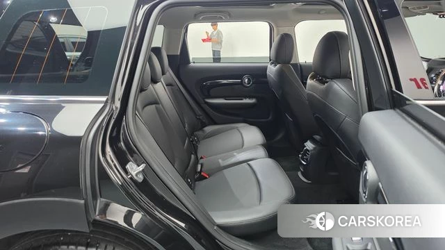 Mini Cooper Clubman 2021 Черный из Кореи, фото 2