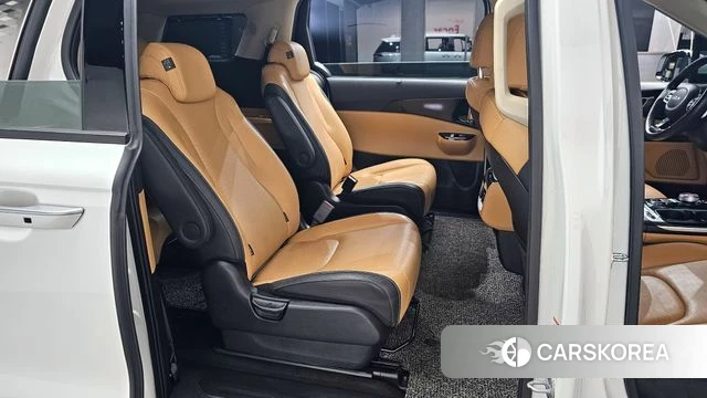 Kia Carnival 4th generation 2022 Белый из Кореи, фото 2