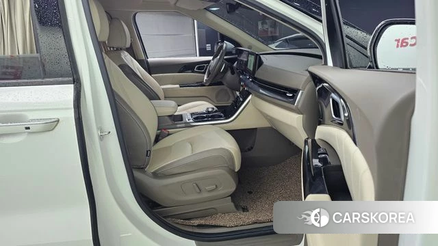 Kia Carnival 4th generation 2022 Белый из Кореи, фото 2