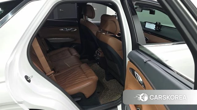 Genesis GV70 2021 Белый из Кореи, фото 2