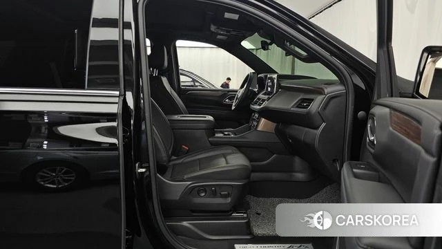 Chevrolet (GM Daewoo) Tahoe 2022 Черный из Кореи, фото 2