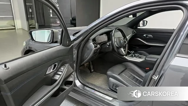 BMW 3 Series (G20) 2021 Серый из Кореи, фото 2