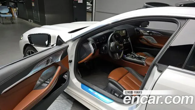 BMW 8 Series (G15) 2021 Белый из Кореи, фото 2