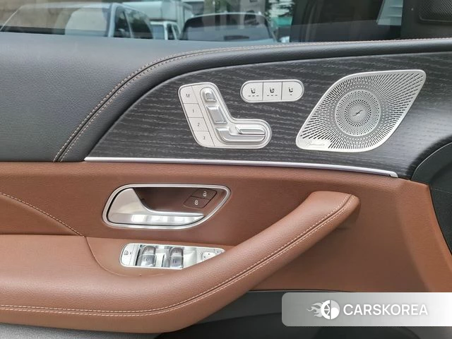 Mercedes-Benz GLE-Class W167 2025 Белый из Кореи, фото 2
