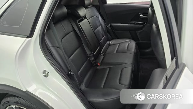 Kia Niro 2019 Белый из Кореи, фото 2
