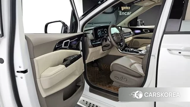 Kia Carnival 4th generation 2023 Белый из Кореи, фото 2