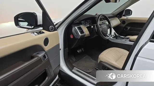 Land Rover Range Rover Sport 2nd Generation 2018 Белый из Кореи, фото 2