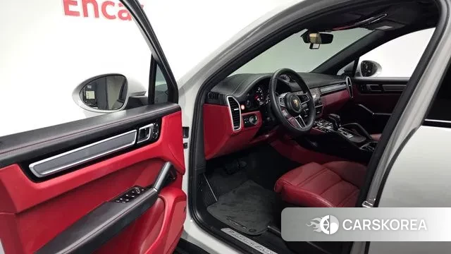 Porsche Cayenne (PO536) 2023 Серебристо-серый из Кореи, фото 2