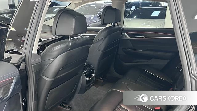 BMW 6 Series GT (G32) 2021 Черный из Кореи, фото 2