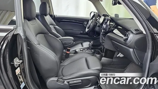 Mini Cooper S 2022 Черный из Кореи, фото 2