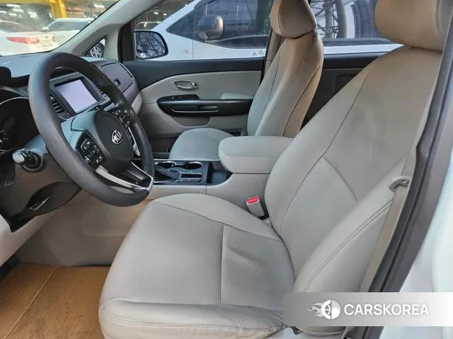 Kia The New Carnival 2018 Жемчужный цвет из Кореи, фото 2