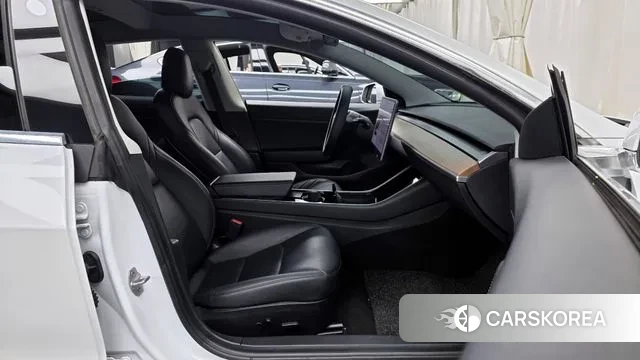 Tesla Model 3 2020 Белый из Кореи, фото 2