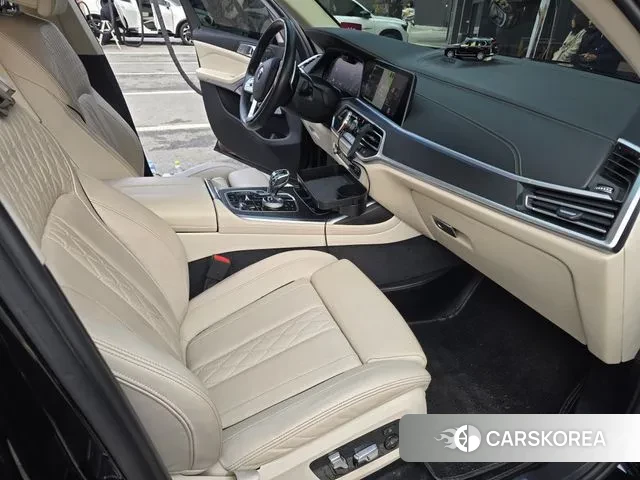 BMW X7 (G07) 2022 Черный из Кореи, фото 2