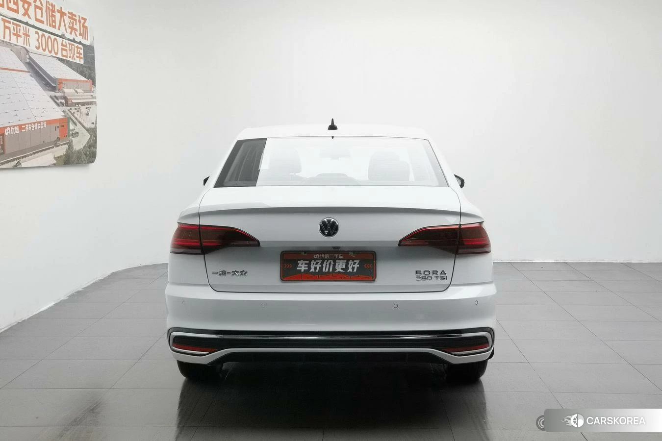 Volkswagen Bora 2023 Белый из Китая, фото 2