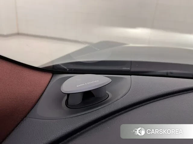 Genesis G90 (RS4) 2022 Черный из Кореи, фото 2