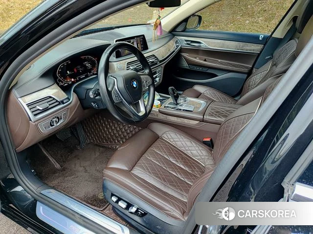 BMW 7 series 2021 Черный из Китая, фото 2