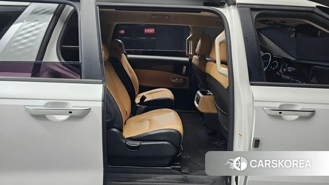 Kia Carnival 4th generation 2022 Белый из Кореи, фото 2