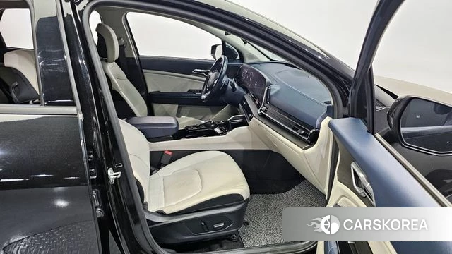 Kia Sportage 5th Generation 2021 Черный из Кореи, фото 2