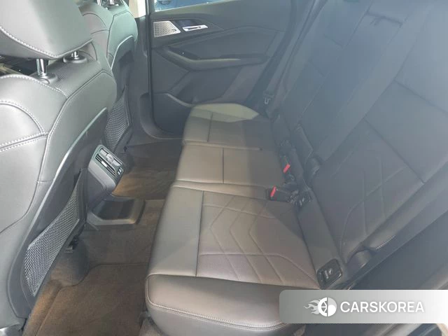 BMW 2 Series Active Tourer (U06) 2023 Черный из Кореи, фото 2