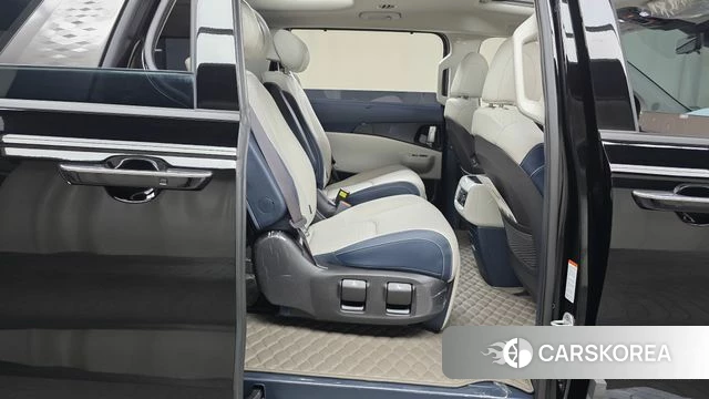 Kia The New Carnival 4th Generation 2024 Черный из Кореи, фото 2