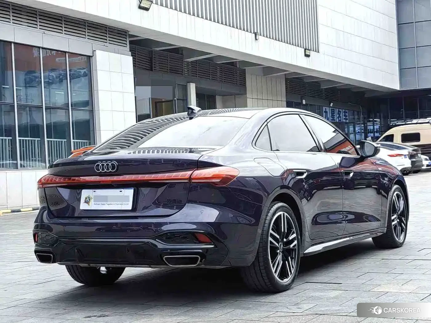 Audi A5L 2025 Red/purple из Китая, фото 2