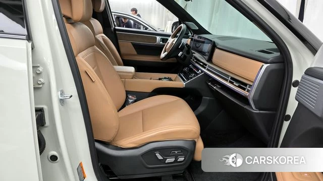 Hyundai Santa Fe (MX5) 2024 Жемчужный цвет из Кореи, фото 2