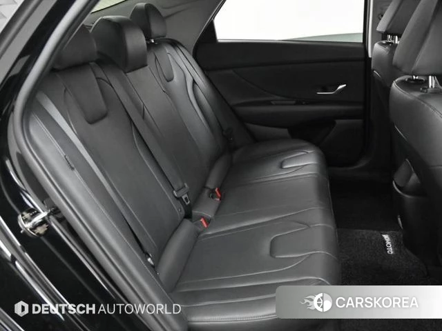 Hyundai The New Avante (CN7) 2023 Черный из Кореи, фото 2