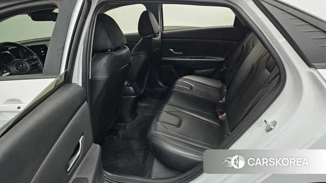 Hyundai Avante (CN7) 2022 Белый из Кореи, фото 2